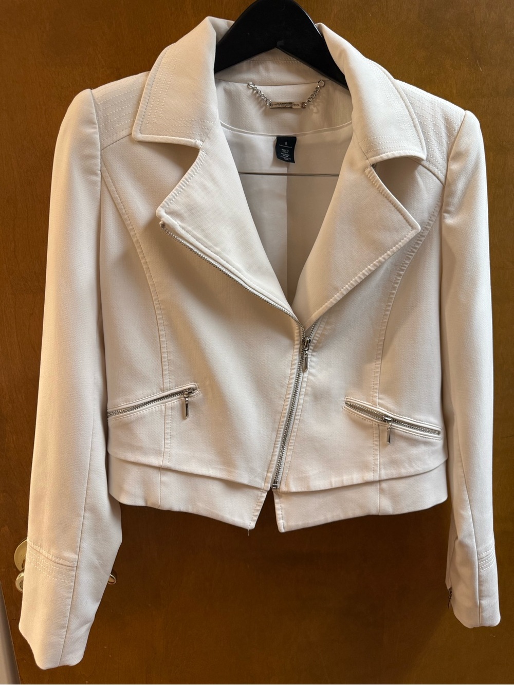 Chic White House Black Market Cream Asymmetrical Zip Moto Blazer